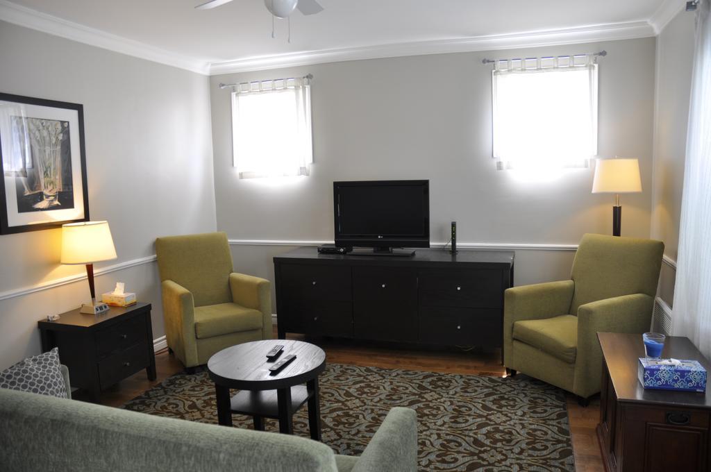Moncton Suites - Apartments Across Georges Dumont エクステリア 写真