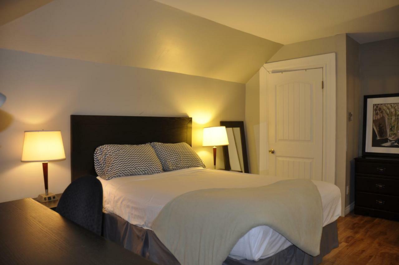 Moncton Suites - Apartments Across Georges Dumont エクステリア 写真